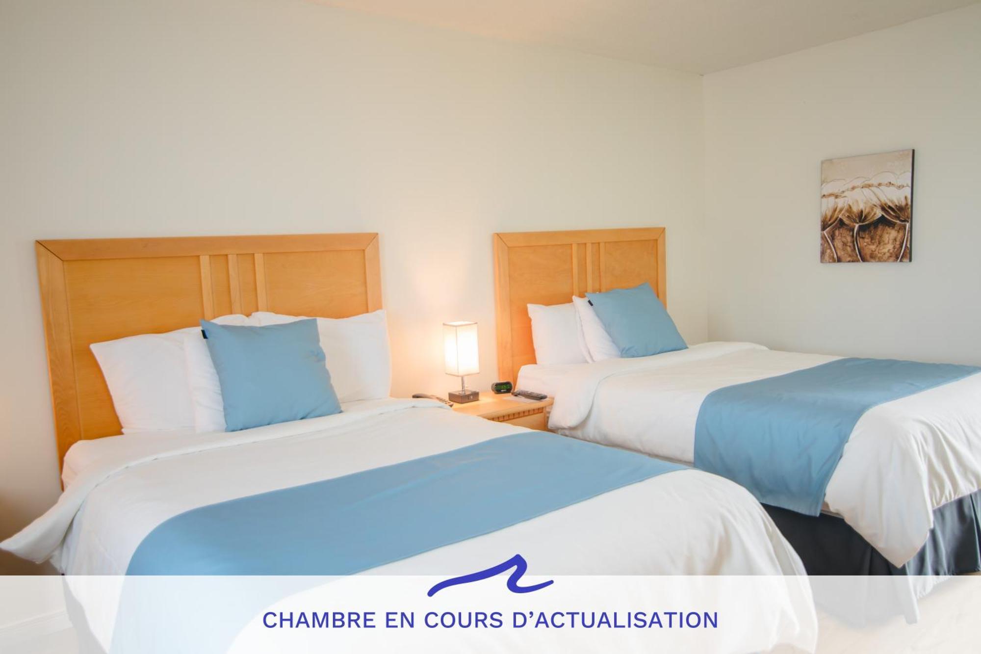 蓝色海湾酒店 Carleton-sur-Mer 外观 照片