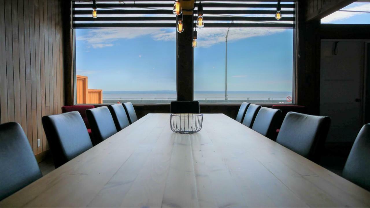 蓝色海湾酒店 Carleton-sur-Mer 外观 照片